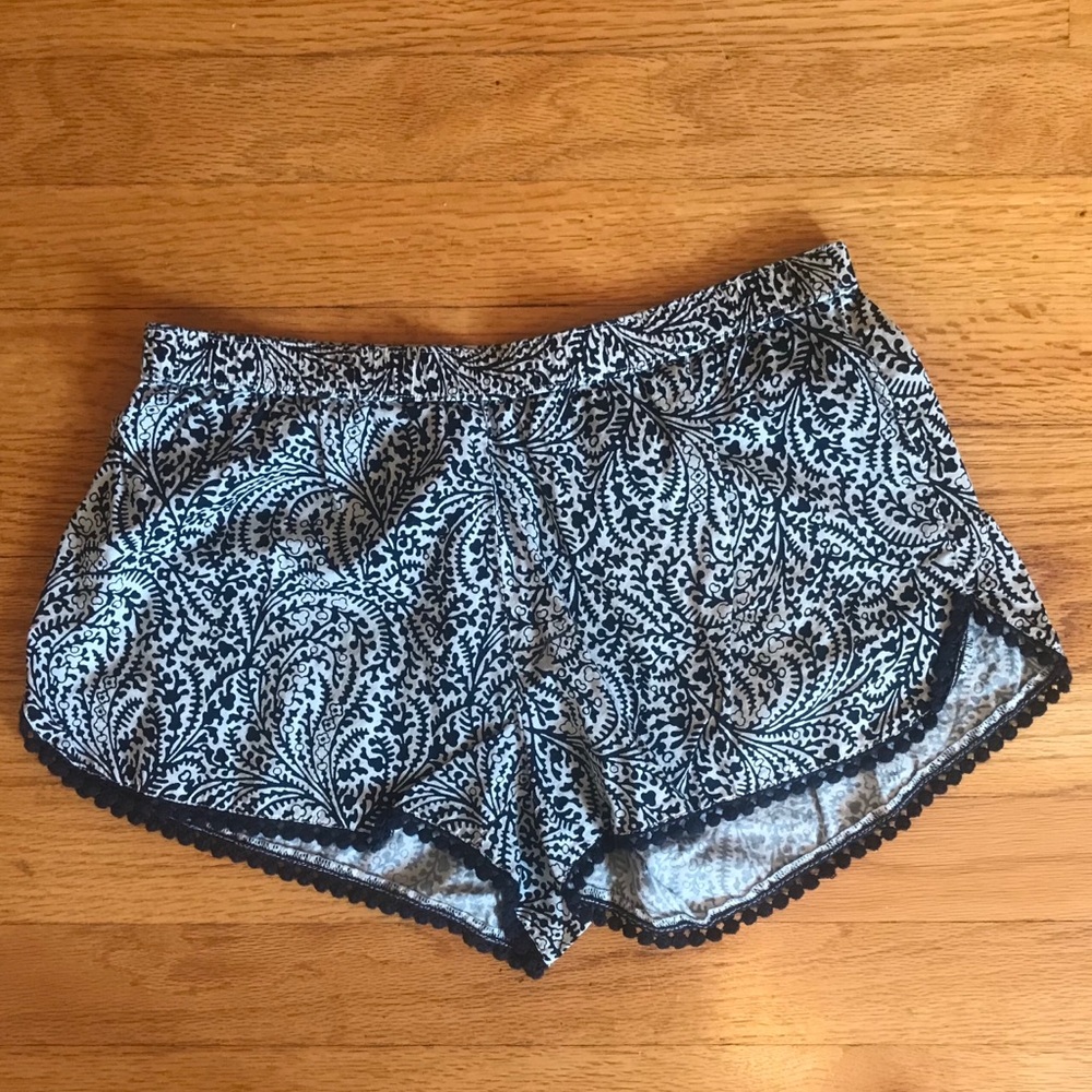 Cute Aerie beach shorts